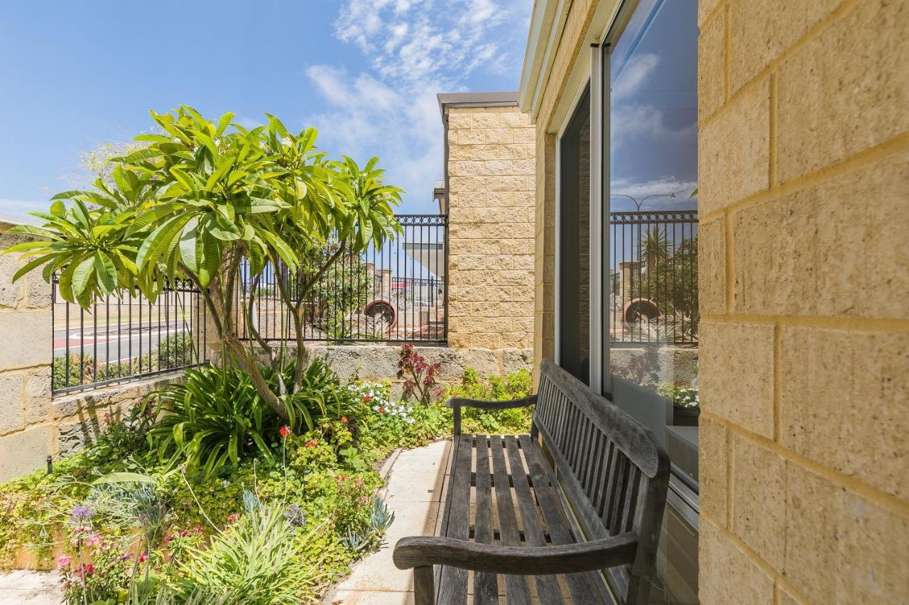 Mindarie Ocean Keys Cottage - Free Wifi מראה חיצוני תמונה
